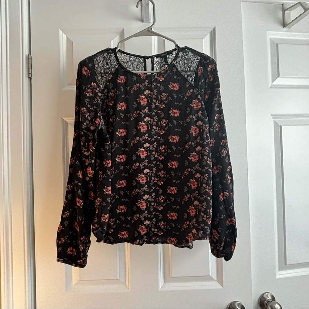 Forever 21 black floral blouse size M